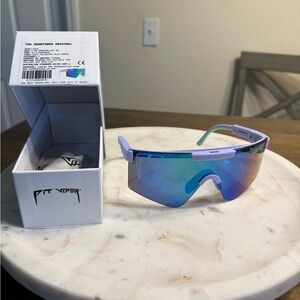 Pit Viper Sunglasses “The MoonTower” with Reflective Blue Lens Size Wide